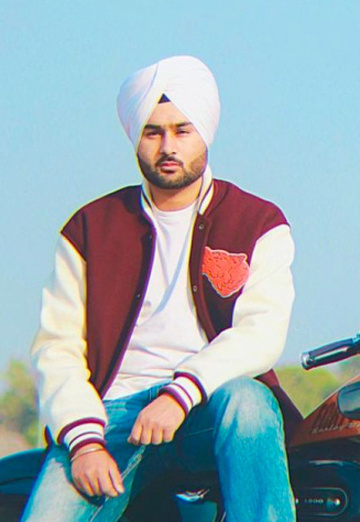 Parteek (@parteek0) — my photo № 1