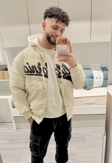 Fares (@fares326) — my photo № 1