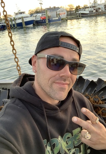 John (@john13824) — my photo № 1