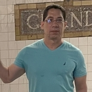 Ismael Parets 56 New York