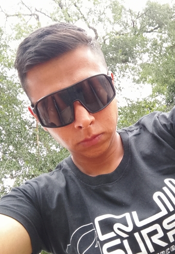 carlos (@carlos3392) — my photo № 4