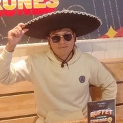 Yeis 27 Seville