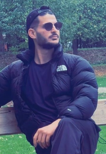 Ali (@ali88404) — my photo № 1