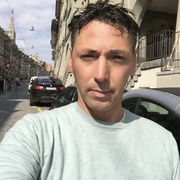 Roberto 44 Bern