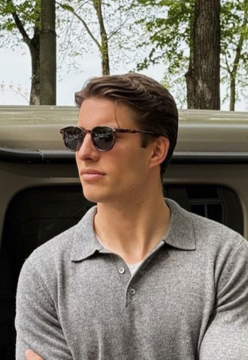 Karol (@karolmal) — my photo № 1