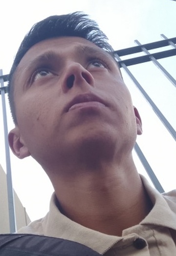 carlos (@carlos3392) — my photo № 1