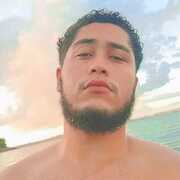 Paulo Guilherme 25 Vitória