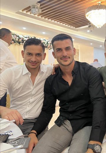 Aldin (@aldin53) — my photo № 1