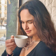 HALYNA 38 Manchester