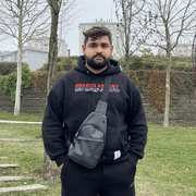 Abdulkadir 26 Istanbul