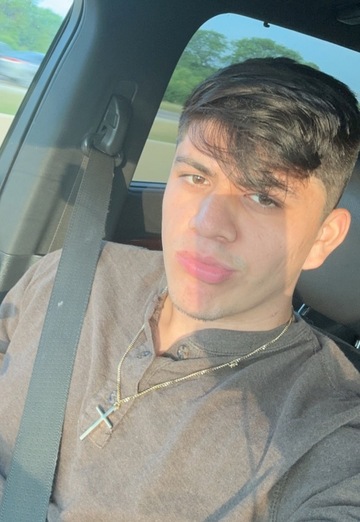 My photo - Carlos, 24 from Chicago (@carlos2464)