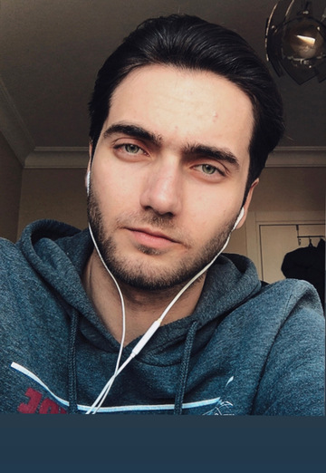 can (@can1175) — my photo № 1